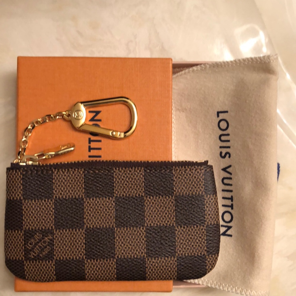 Louis Vuitton N62658 Key Pouch Damier Ebene